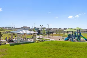 288 Mustang Lk Cir, Buda, TX 78610 - Photo 33