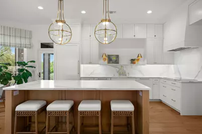 6 Links Court, The Hills, TX 78738 - Photo 9