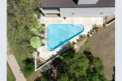 6 Links Court, The Hills, TX 78738 - Photo 37