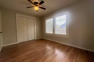 815 Lizzie St, Taylor, TX 76574 - Photo 11