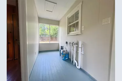 815 Lizzie Street, Taylor, TX 76574 - Photo 15