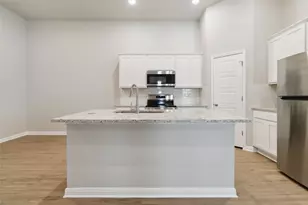 198 Schrader Dr, Buda, TX 78610 - Photo 5