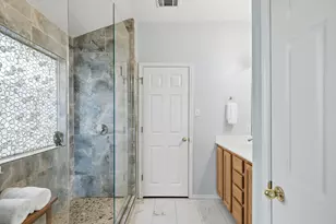 17408 Valentine Dr, Round Rock, TX 78664 - Photo 17