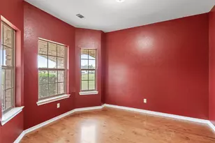 130 Cotton Rows Ln, Taylor, TX 76574 - Photo 13