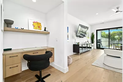 5515 Jim Hogg Avenue, Austin, TX 78756 - Photo 5