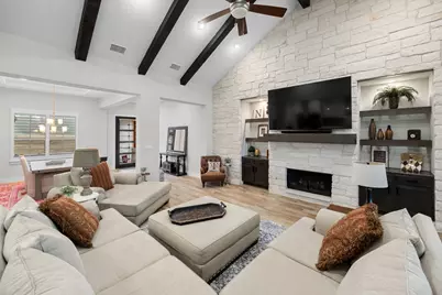 2009 Nature View Loop, Driftwood, TX 78619 - Photo 3