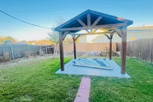 2950 E Old Settlers Blvd, Round Rock, TX 78665 - Photo 13