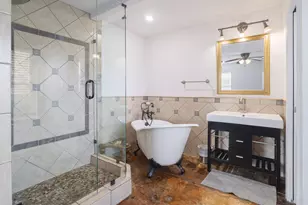 205 E Lola Dr, Austin, TX 78753 - Photo 17