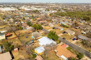 205 E Lola Dr, Austin, TX 78753 - Photo 35