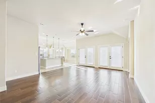 501 Kirkhill St, Hutto, TX 78634 - Photo 9