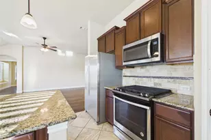 501 Kirkhill St, Hutto, TX 78634 - Photo 15