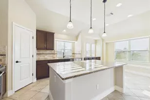 501 Kirkhill St, Hutto, TX 78634 - Photo 17