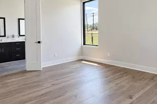 711 N Paleface Ranch Rd, Spicewood, TX 78669 - Photo 29