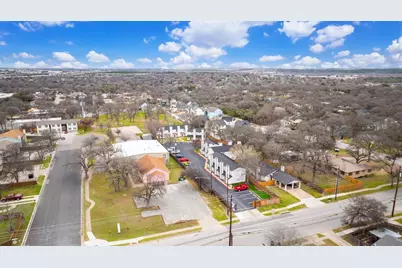 2706 Wheless Lane #402, Austin, TX 78723 - Photo 11