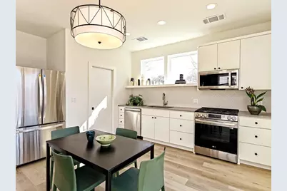 1116 Atkinson Road, Austin, TX 78752 - Photo 7