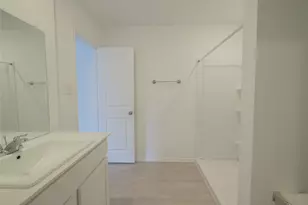 337 Rancho Del Cielo Loop, Jarrell, TX 75637 - Photo 7