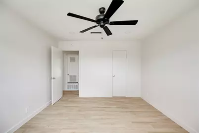 4811 Brushy Ridge Drive, Austin, TX 78744 - Photo 37