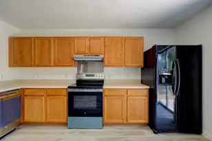 13421 Alysheba Dr, Del Valle, TX 78617 - Photo 11