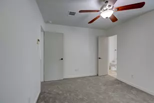 13421 Alysheba Dr, Del Valle, TX 78617 - Photo 27