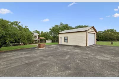 25420 Cove Drive, Spicewood, TX 78669 - Photo 9