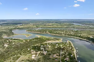 25420 Cove Dr, Spicewood, TX 78669 - Photo 35