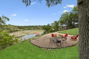 25420 Cove Dr, Spicewood, TX 78669 - Photo 1