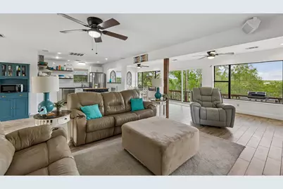 25420 Cove Drive, Spicewood, TX 78669 - Photo 15