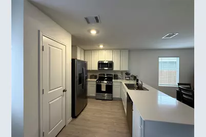 23420 Tiny Moons Way, Elgin, TX 78621 - Photo 5