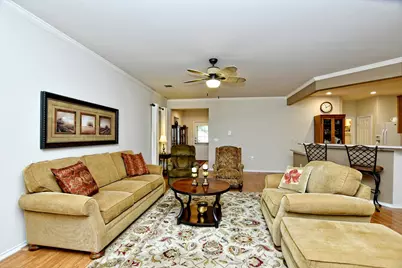 102 Portsmouth Drive, Georgetown, TX 78633 - Photo 7