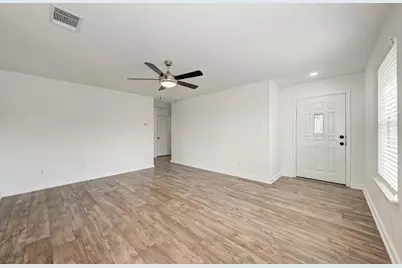 13124 Winecup Mallow Trail, Elgin, TX 78621 - Photo 7