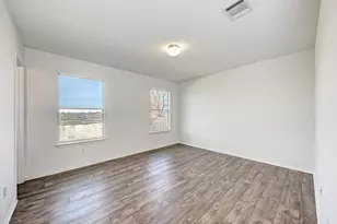 13124 Winecup Mallow Trl, Elgin, TX 78621 - Photo 15