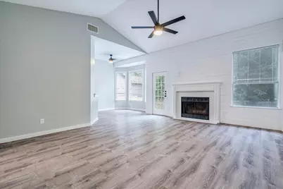 2109 Cervin Boulevard, Austin, TX 78728 - Photo 7