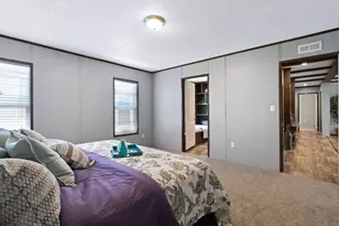 1231 Saddleback Dr, Bellville, TX 77418 - Photo 7