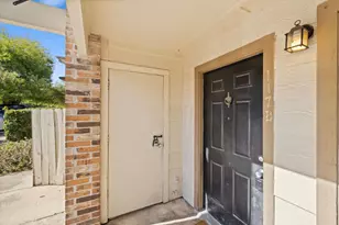1705 Crossing Pl, Austin, TX 78741 - Photo 29