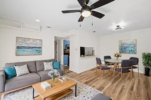 1705 Crossing Pl, Austin, TX 78741 - Photo 1