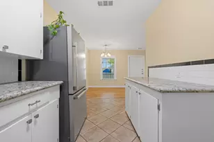 6007 Fairway St, Austin, TX 78741 - Photo 15
