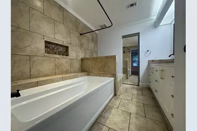 6608 Mesa Hollow Drive, Austin, TX 78750 - Photo 7