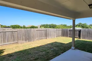313 Gaida Loop Loop, Georgetown, TX 78628 - Photo 17