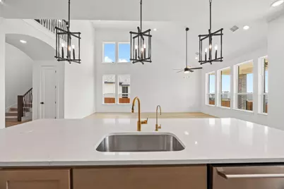 112 Lookout Point Drive, Liberty Hill, TX 78642 - Photo 9