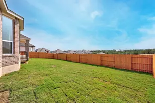 112 Lookout Point Dr, Liberty Hill, TX 78642 - Photo 27
