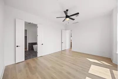 112 Lookout Point Drive, Liberty Hill, TX 78642 - Photo 13