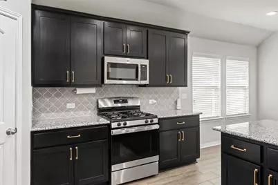 229 Blue Oak Boulevard, San Marcos, TX 78666 - Photo 9