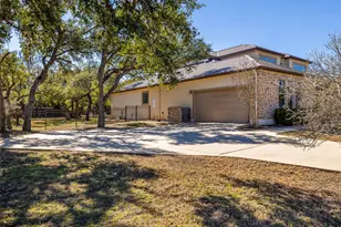 1316 Ranchers Club Ln, Driftwood, TX 78619 - Photo 31