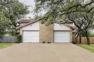 9026 Sawtooth Ln, Austin, TX 78729 - Photo 9
