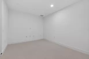 8700 Olmsted Wy, Austin, TX 78744 - Photo 17