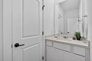 8700 Olmsted Wy, Austin, TX 78744 - Photo 25