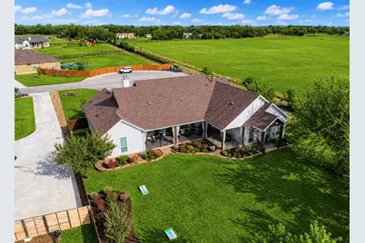 132 Huerta Road, Florence, TX 76527 - Photo 37