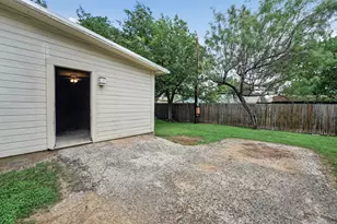 629 Birch Ln, Cottonwood Shores, TX 78657 - Photo 33