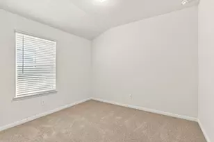 180 Coopers Hawk Crst, Cedar Creek, TX 78612 - Photo 13