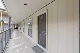 2401 Leon St, Austin, TX 78705 - Photo 25